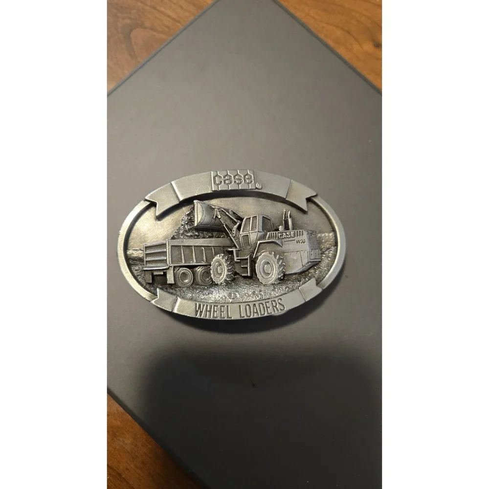 Vintage 1988 CASE Wheel Loader W30 Pewter Belt Buckle Heavy Cast Rare Tractor